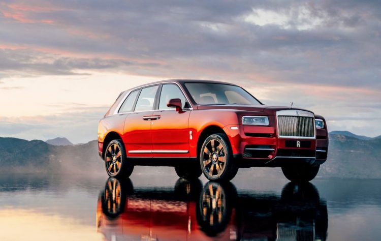 Rolls-Royce Cullinan Magma Red Banner